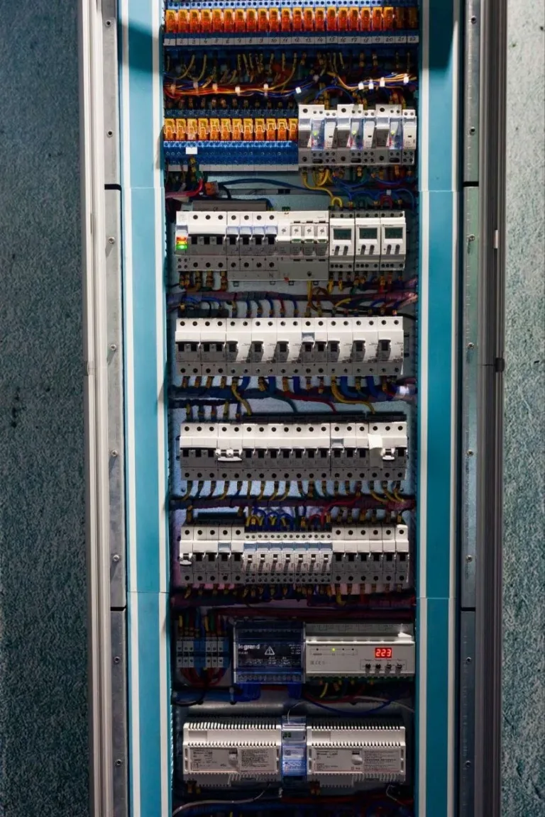 FLATWALL Ексклюзивна розподільча система
